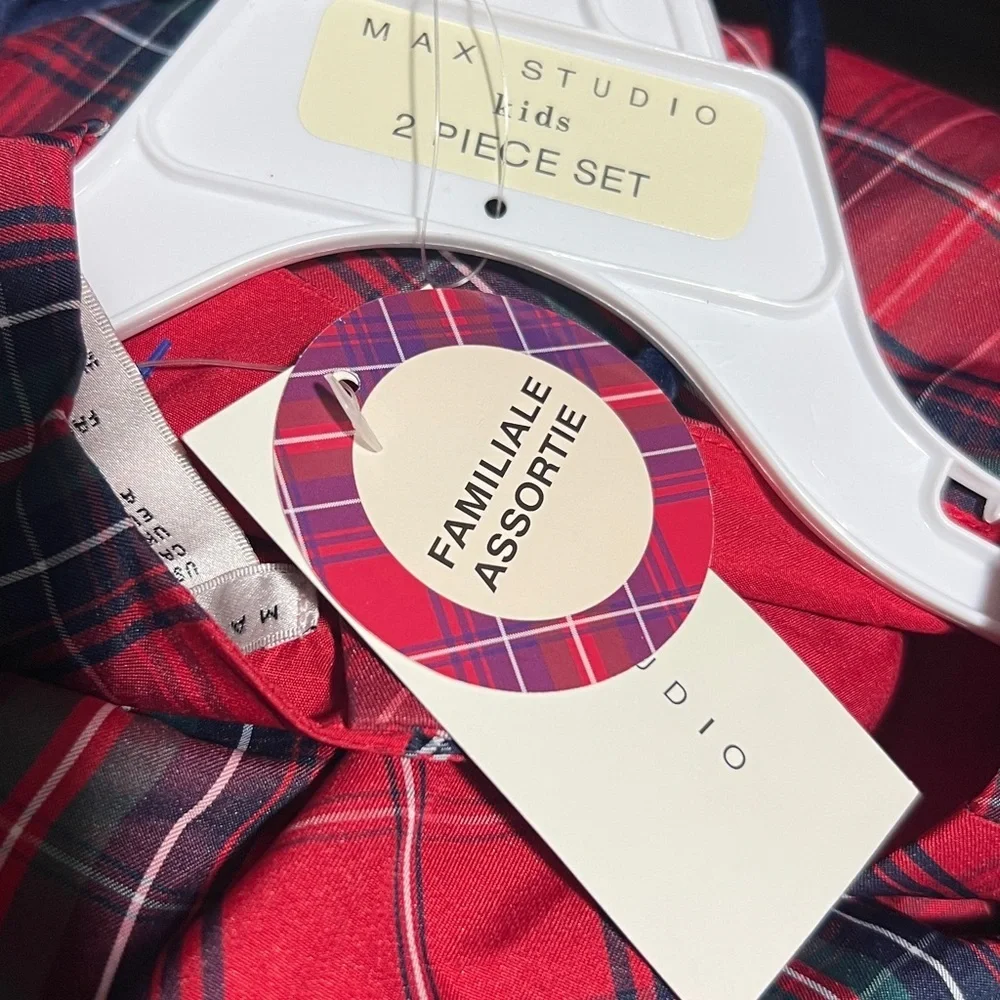 Max Studio stylish plaid